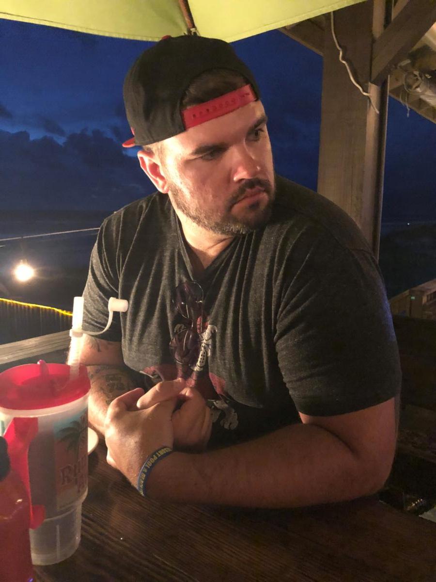 The man who owns my heart, @ Runaway Island Beach Bar & Grill