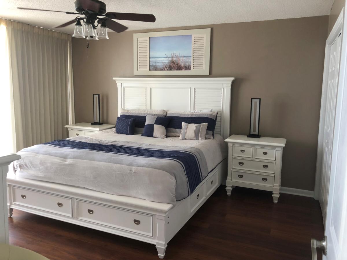 Longbeach Resort Condo